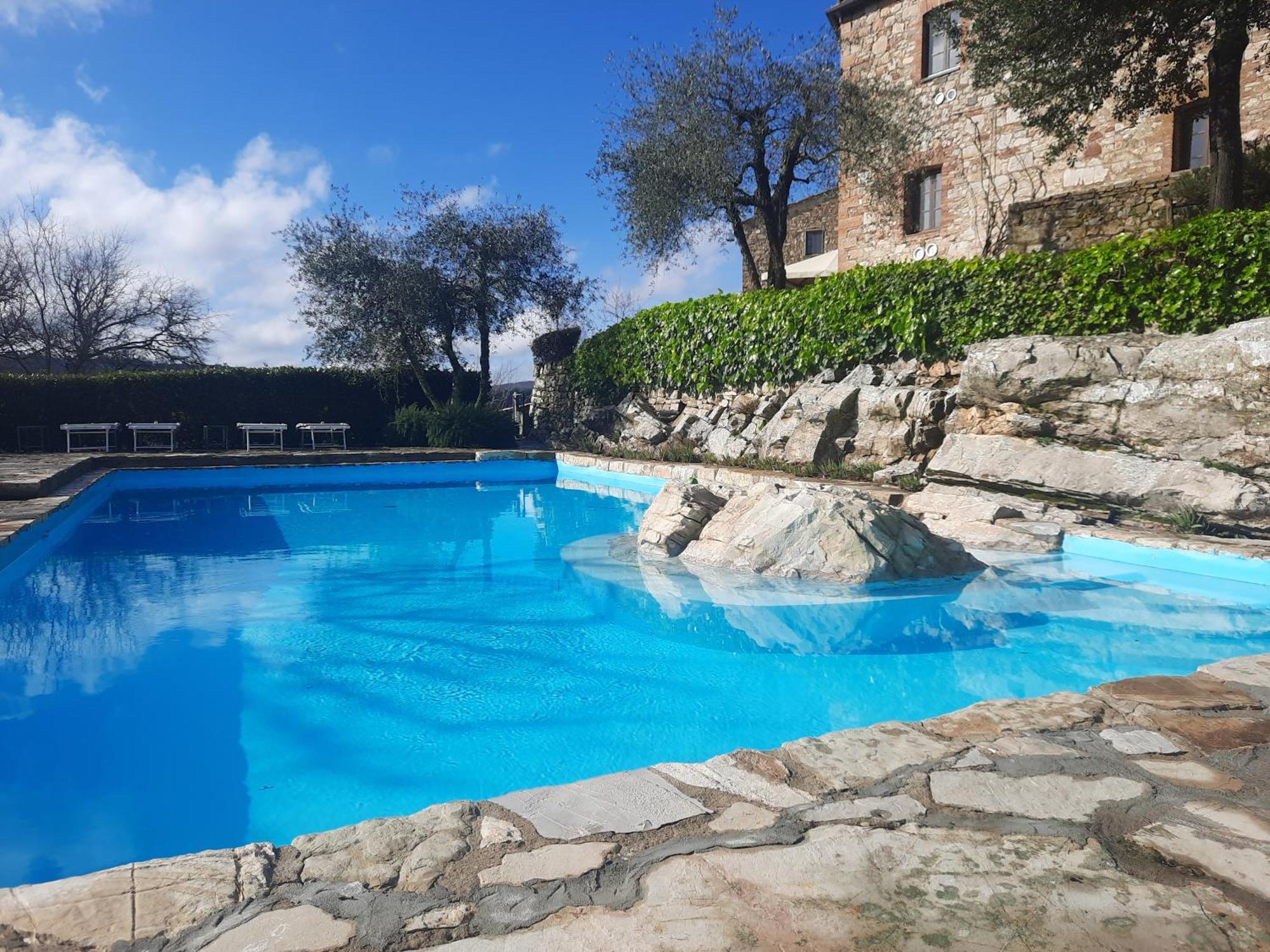 Borgo Livernano - Farmhouse With Pool ラッダ・イン・キアンティ エクステリア 写真